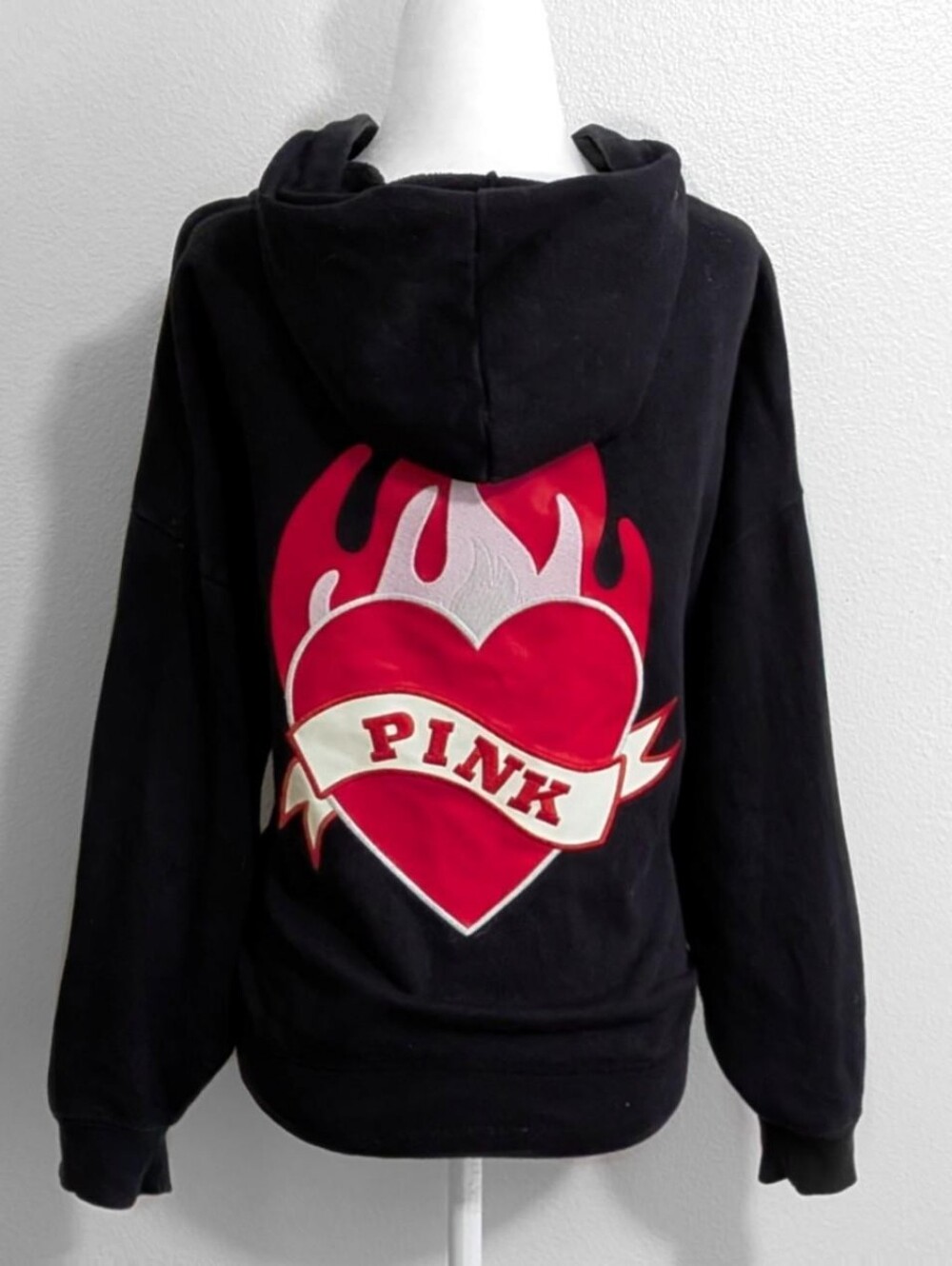 Victoria's Secret PINK "That's Fire" Black Heart Flame Zip-Up Hoodie | Size M